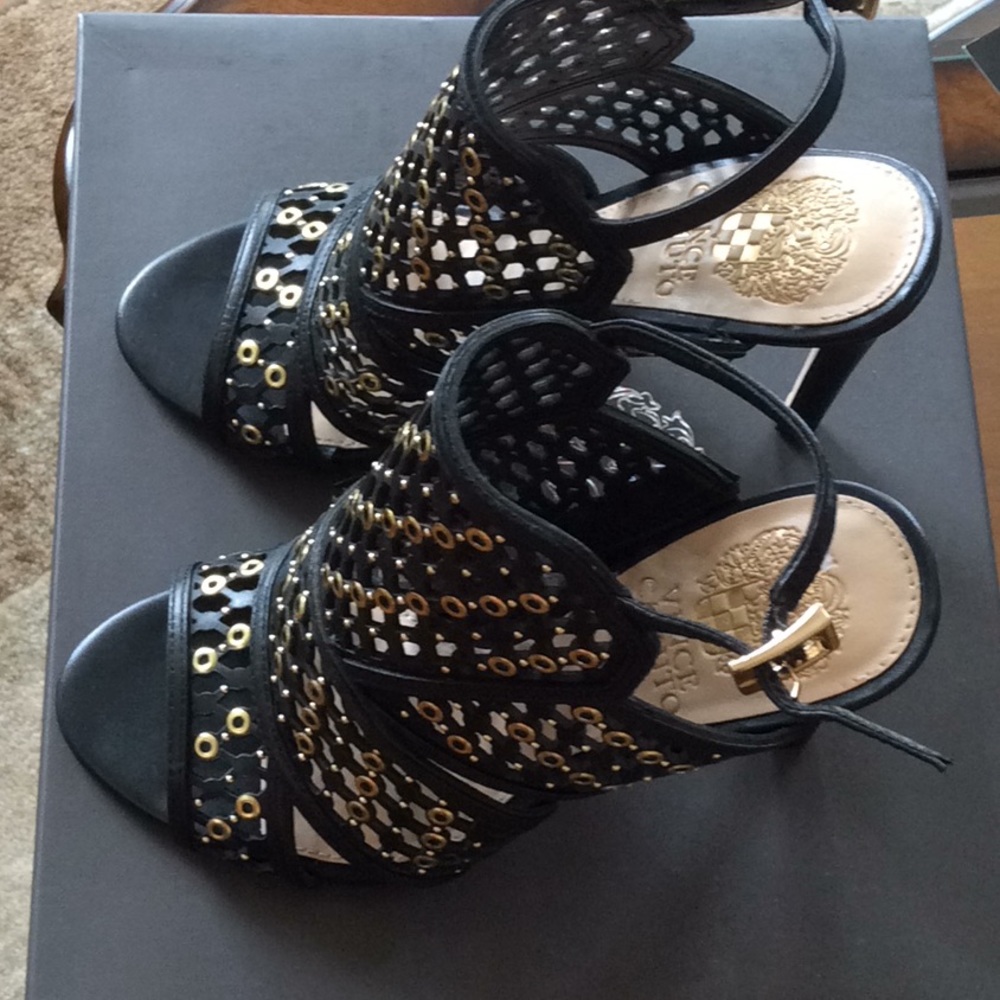 VINCE CAMUTO SIZE 5.5 KORTHINA DRESS SANDALS - Picture 5 of 8